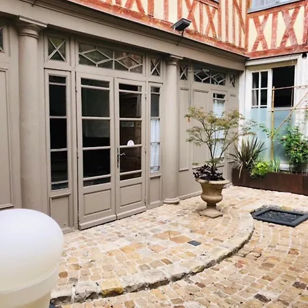 Atelier Des Glycines, Bouchon De Champagne, Sublime Site Patrimonial Apartment *